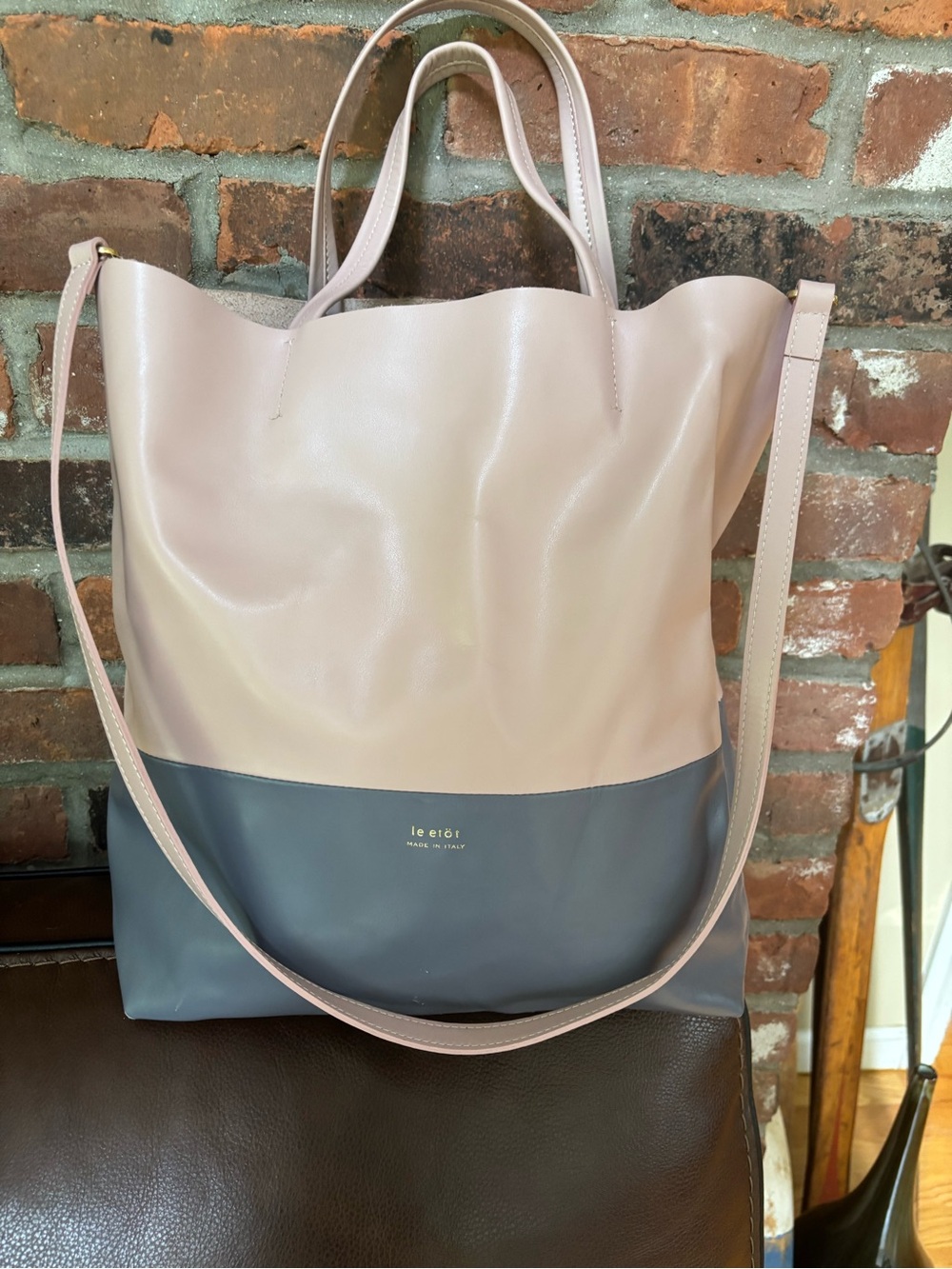 le etöt Italian Leather Colorblock Tote Blush Blue Made in Italy